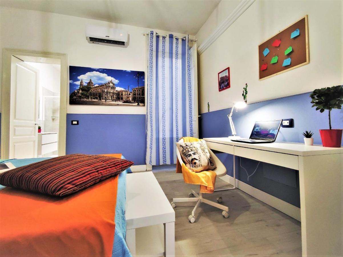 Central Apartments Caronda Street Catania Eksteriør billede